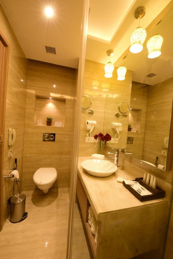 Surestay Plus By Best Western Amritsar Exterior foto