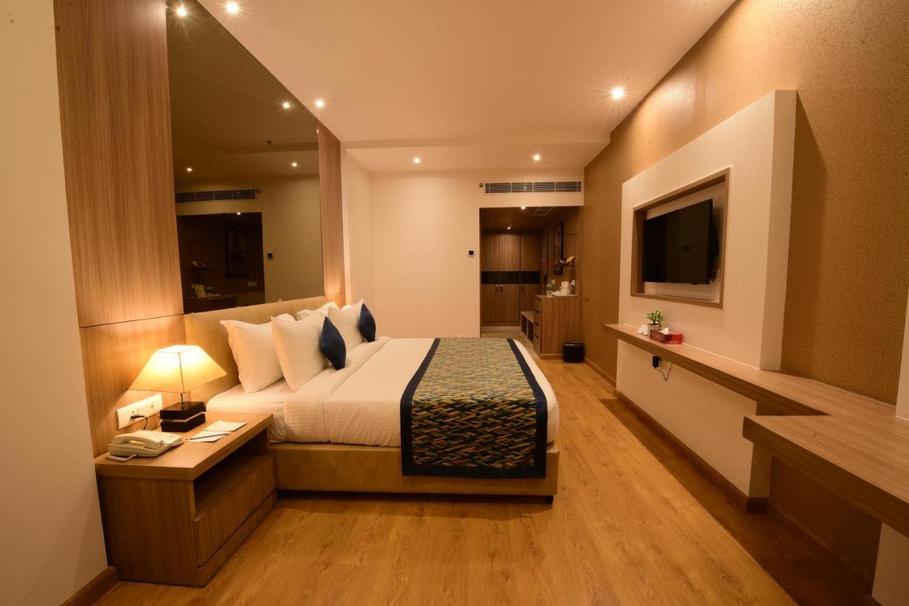 Surestay Plus By Best Western Amritsar Exterior foto